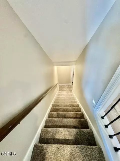 Entry Way - 1913 14th St W, Williston, ND 58801 photo 4 of 6
