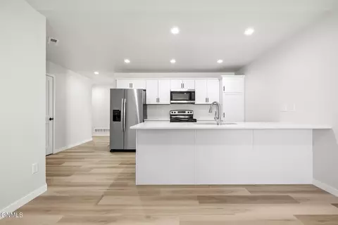 Kitchen - 1552 47th Loop SE, Minot, ND 58701 photo 1 of 4