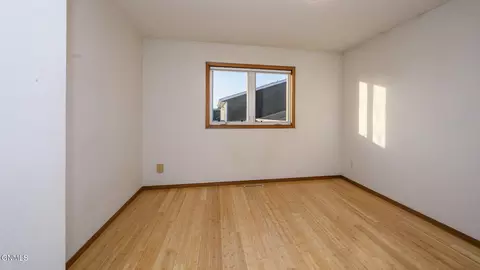 Bedroom - 4118 34th Ave NW, Mandan, ND 58554 photo 3 of 8