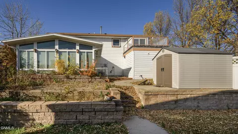 Exterior - 4118 34th Ave NW, Mandan, ND 58554 photo 5 of 5
