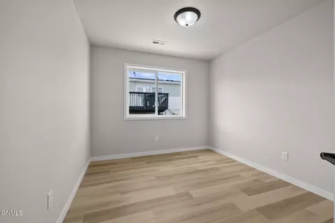 Bedroom - 1568 47th Loop SE, Minot, ND 58701 photo 2 of 2