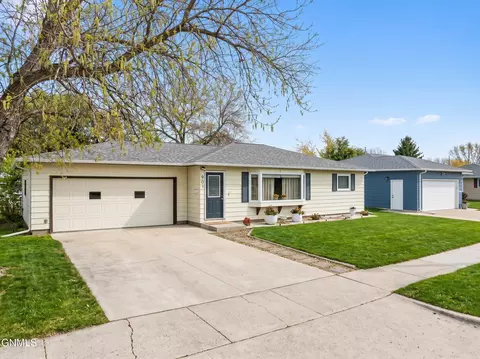 Other - 901 16th Ave W, Williston, ND 58801 photo 2 of 11