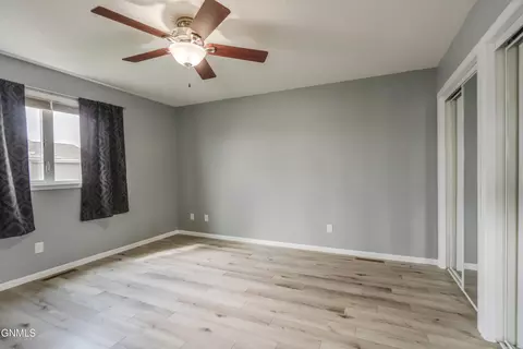 Bedroom - 4725 Calgary Ave E, Bismarck, ND 58503 photo 3 of 8