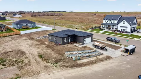View/Area - 3021 28th Ave W, Williston, ND 58801 photo 3 of 5