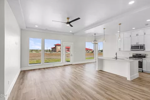 Living - 3314 36th St W, Williston, ND 58801 photo 1 of 2