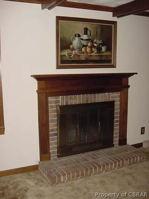 5752 Hillside Dr, Gloucester, VA 23061 photo 12