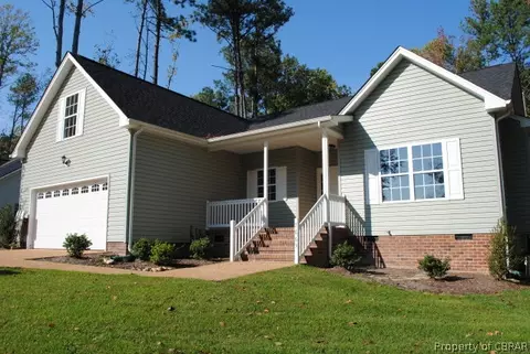 7687 James Monroe Way, Gloucester, VA 23061 photo 1