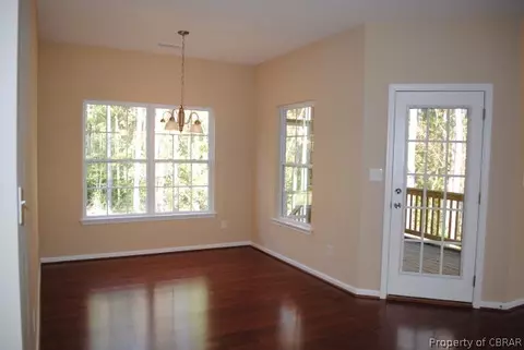7687 James Monroe Way, Gloucester, VA 23061 photo 5