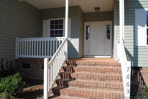 7687 James Monroe Way, Gloucester, VA 23061 photo 7