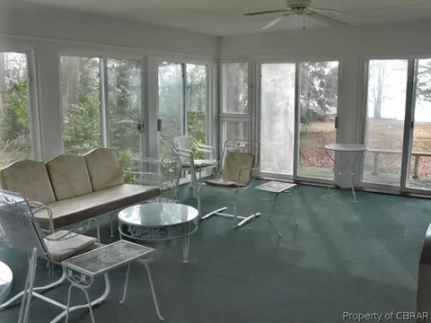 413 Berkeley Forest Rd, Kilmarnock, VA 22482 photo 6