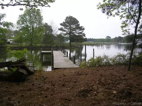 19 Powell Ln, Grimstead, VA 23064 photo 5