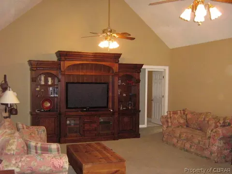 1409 Windsor Rd, Mathews, VA 23109 photo 4