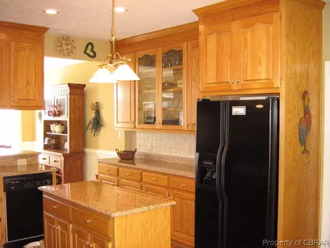 1409 Windsor Rd, Mathews, VA 23109 photo 5