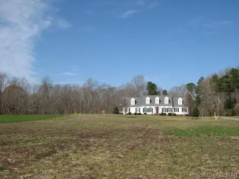 1409 Windsor Rd, Mathews, VA 23109 photo 3