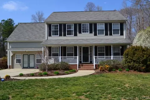 7403 Founders Mill Way E, Gloucester, VA 23061 photo 1