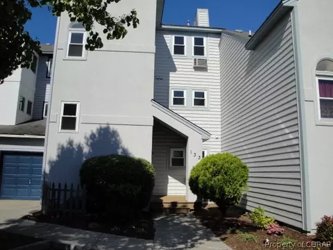 133 Reflection Ln, Hampton, VA 23666 photo 1