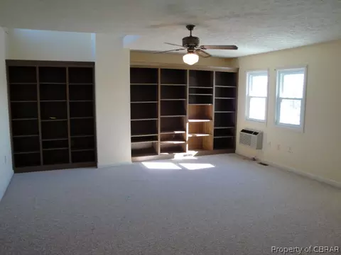 133 Reflection Ln, Hampton, VA 23666 photo 12