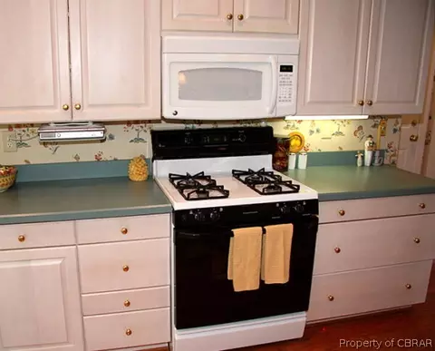 101 Firestone, Williamsburg, VA 23188 photo 9