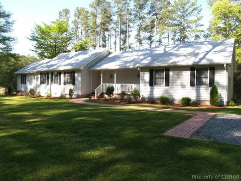 76 Loblolly Ln, White Stone, VA 22578 photo 1