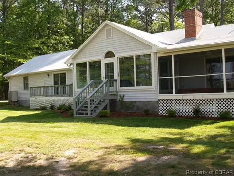 76 Loblolly Ln, White Stone, VA 22578 photo 4