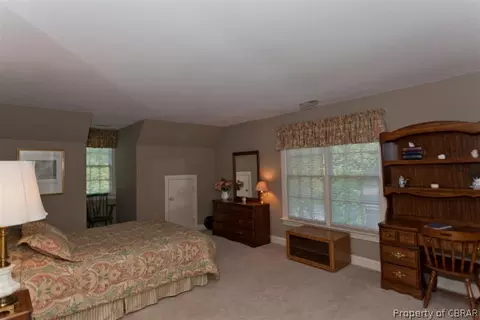 325 Yorkshire Dr, Williamsburg, VA 23185 photo 10