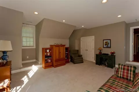 325 Yorkshire Dr, Williamsburg, VA 23185 photo 11