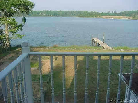 7084 Ware River Dr, Gloucester, VA 23061 photo 8