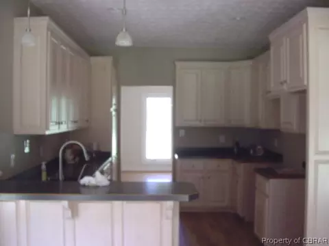 3325 Forest Ln, Saluda, VA 23149 photo 3