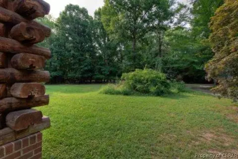 5939 Hickory Hill Ln, Gloucester, VA 23061 photo 16