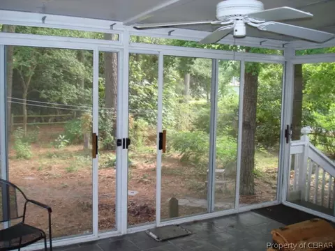 7861 Berkeley Dr, Gloucester Point, VA 23062 photo 10