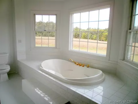 643 Sandy Point Rd, West Point, VA 23181 photo 13