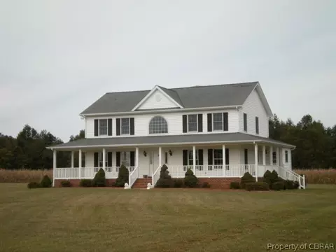 643 Sandy Point Rd, West Point, VA 23181 photo 1