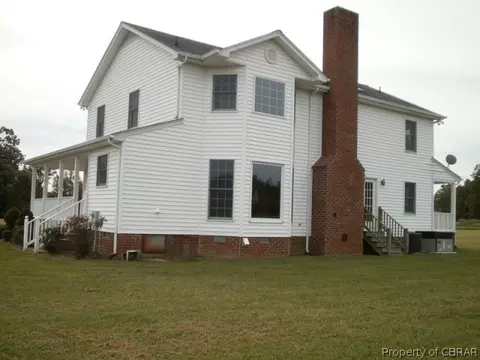 643 Sandy Point Rd, West Point, VA 23181 photo 2