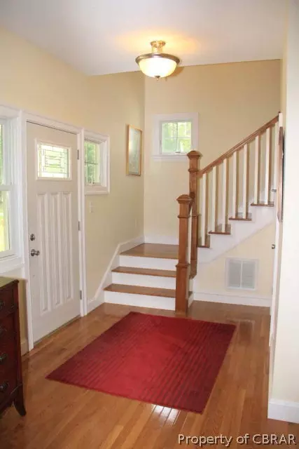 11593 River Crest Dr, Gloucester, VA 23061 photo 5
