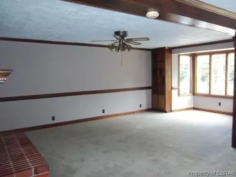 7635 Ashe St, Gloucester Point, VA 23062 photo 7