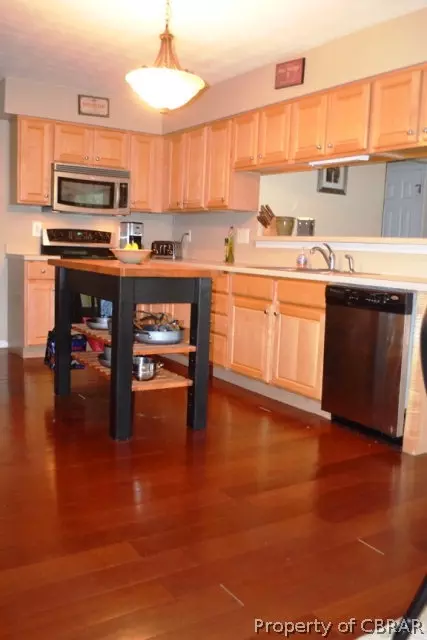 314 Vista Point Dr, Hampton, VA 23666 photo 2