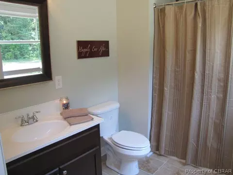 9108 Dutton Rd, Gloucester, VA 23061 photo 16