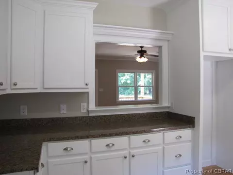 9108 Dutton Rd, Gloucester, VA 23061 photo 8