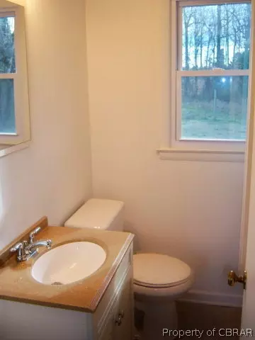 1233 General Puller Hwy, Saluda, VA 23149 photo 5