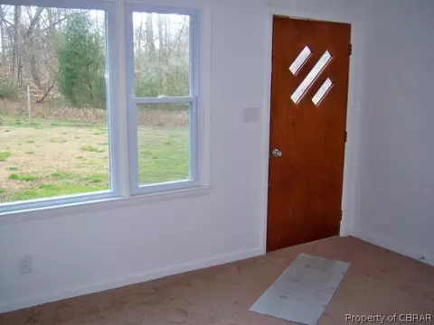 1233 General Puller Hwy, Saluda, VA 23149 photo 3