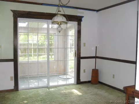 1784 Highland Dr, Gloucester Point, VA 23062 photo 6