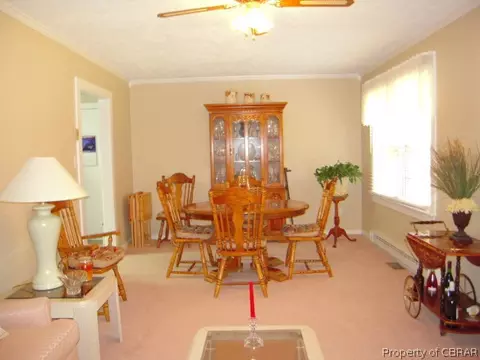 6046 Contesse Dr, Gloucester, VA 23061 photo 3