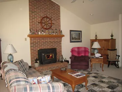 1065 Laurel Point Rd, Lancaster, VA 22503 photo 4