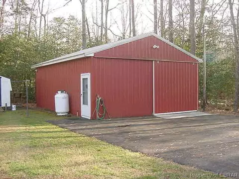 7289 Belroi Rd, Gloucester, VA 23061 photo 7