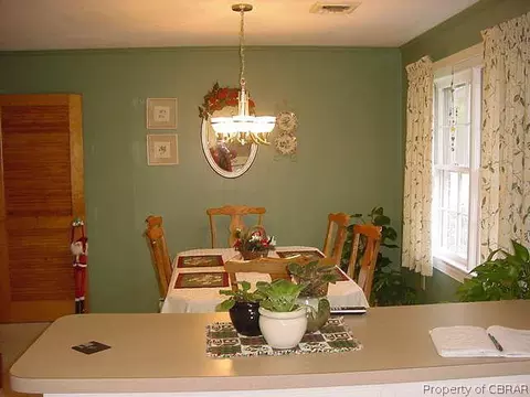 7289 Belroi Rd, Gloucester, VA 23061 photo 5