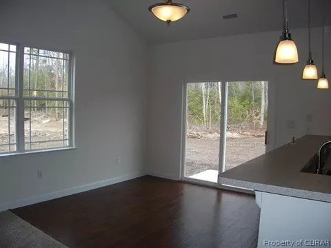 3852 Ordinary Loop, Gloucester, VA 23072 photo 5
