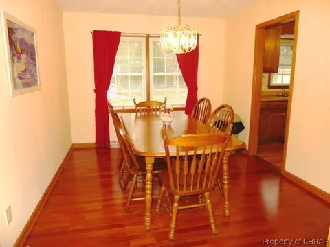 5781 Turtle Dr, Gloucester, VA 23061 photo 2