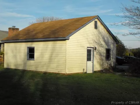 8096 Roaring Springs Rd, Gloucester, VA 23061 photo 9