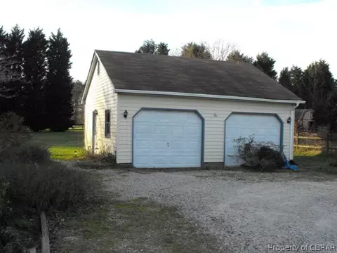 8096 Roaring Springs Rd, Gloucester, VA 23061 photo 10