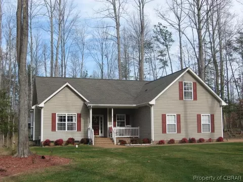 7623 Patriots Way, Gloucester, VA 23061 photo 1